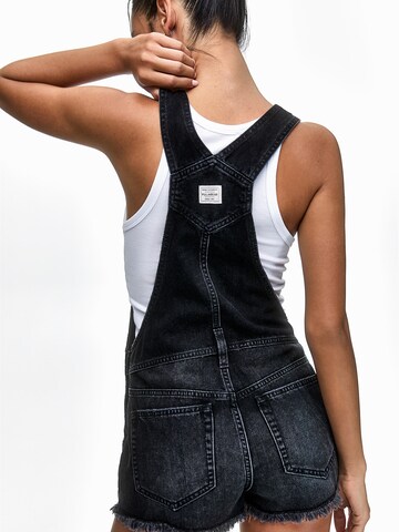 Pull&Bear regular Overalljeans i sort
