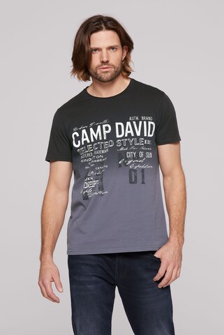 CAMP DAVID T-Shirt Dip Dye mit Used Print in Schwarz: Vorderseite