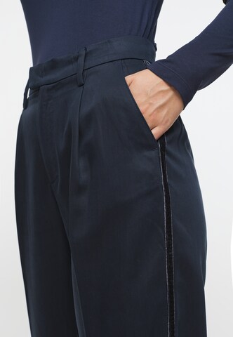 MUSTANG Loose fit Pants in Blue