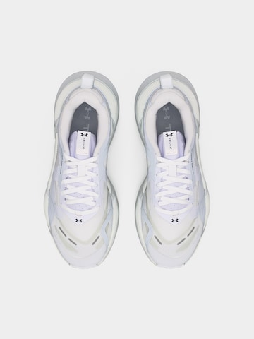 Chaussure de sport 'Reign XT' UNDER ARMOUR en blanc