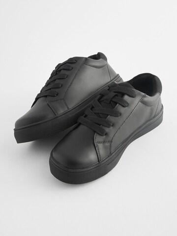 Next Sneakers in Zwart