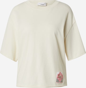 Kamila Šikl Shirts i hvid: forside