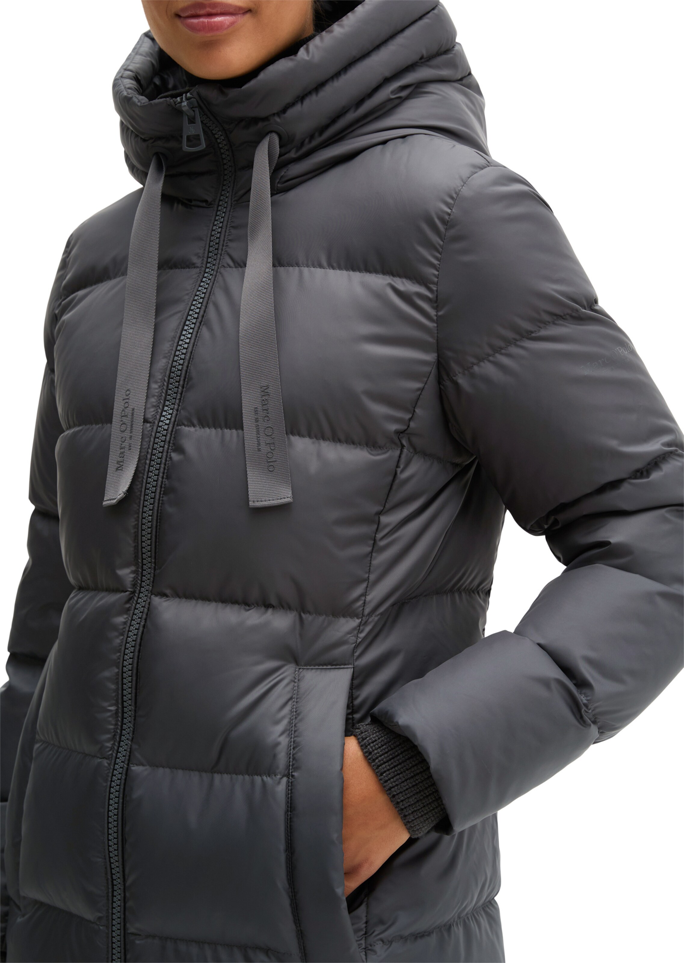 Marc O'Polo Winter Coat in Grey: front