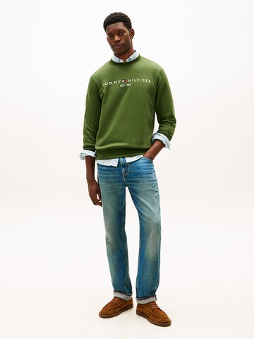 TOMMY HILFIGER Sweatshirt in Grün