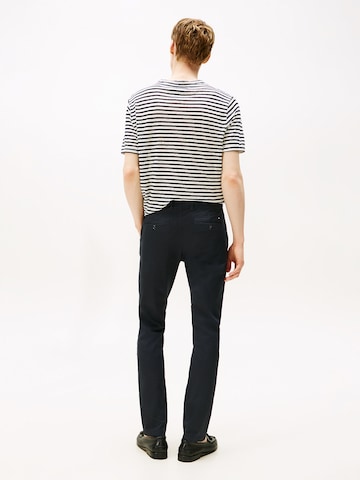 Coupe slim Pantalon chino TOMMY HILFIGER en noir