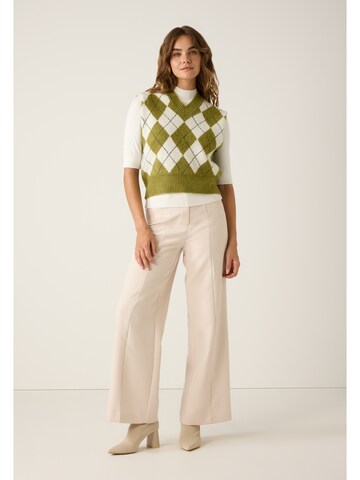 MORE & MORE Sweater in Green: front