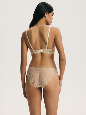 Panty 'Venus' di ESOTIQ in beige