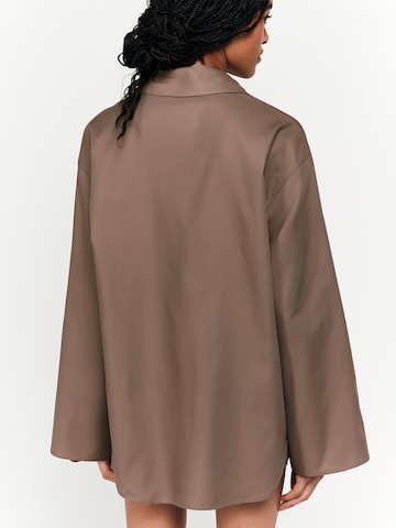 Camicia da donna 'Brigitte' di Lezu in grigio: dietro