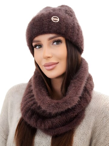 Lumera Muts in Bruin: voorkant