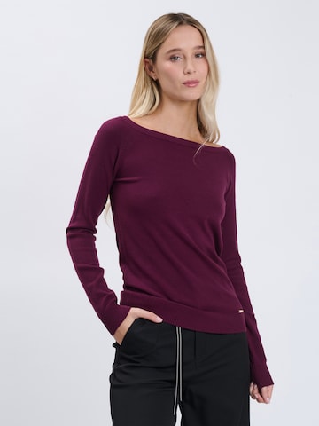 Influencer Pullover in Lila: Vorderseite
