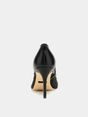 GUESS Pumps in Black