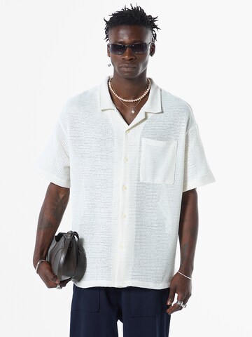 Fit confort Chemise 'Thrift' VAMOS CLO en blanc : devant