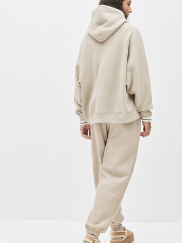 Pull&Bear Collegepaita värissä beige