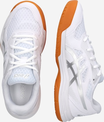 ASICS - Sapatilha de desporto 'Upcourt 5 GS' em branco