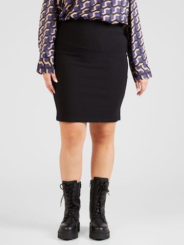 ONLY Carmakoma Rock 'LILA' in Schwarz: Vorderseite