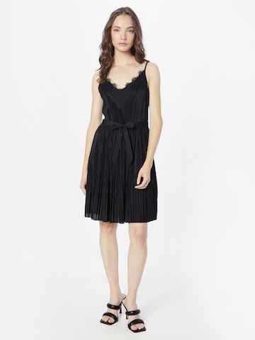 ABOUT YOU - Vestido 'Caitlin' en negro: frente