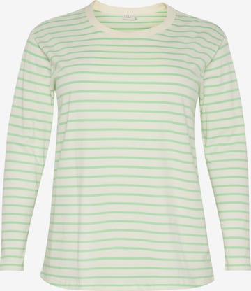 T-shirt 'KC Winni' KAFFE CURVE en vert : devant