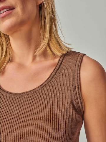 Tenue d'intérieur 'LOUNGEWEAR SET  - Cardigan Blossom & Top Blossom & Pants Bailey' YOU LOOK PERFECT en marron