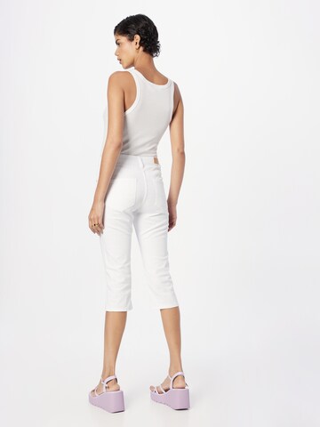 QS Slimfit Jeans i vit