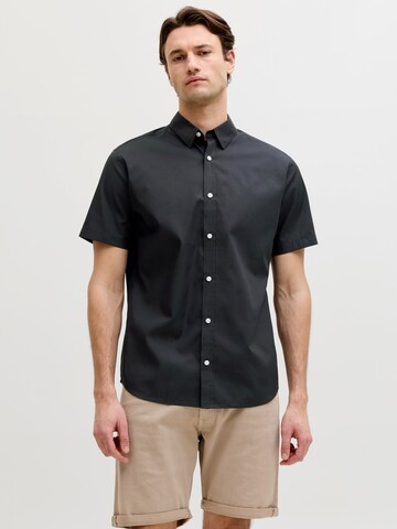 juoda JJ Rebel Patogus modelis Marškiniai 'JREBGAVIN': priekis