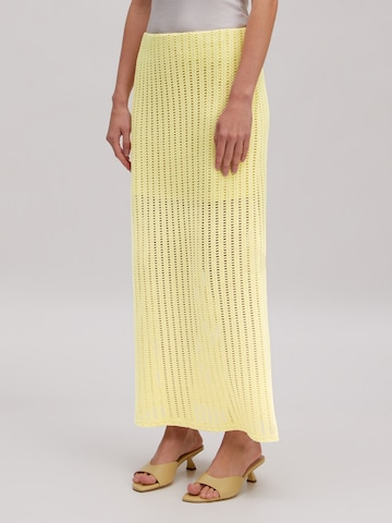Jupe 'Suki' EDITED en jaune : devant