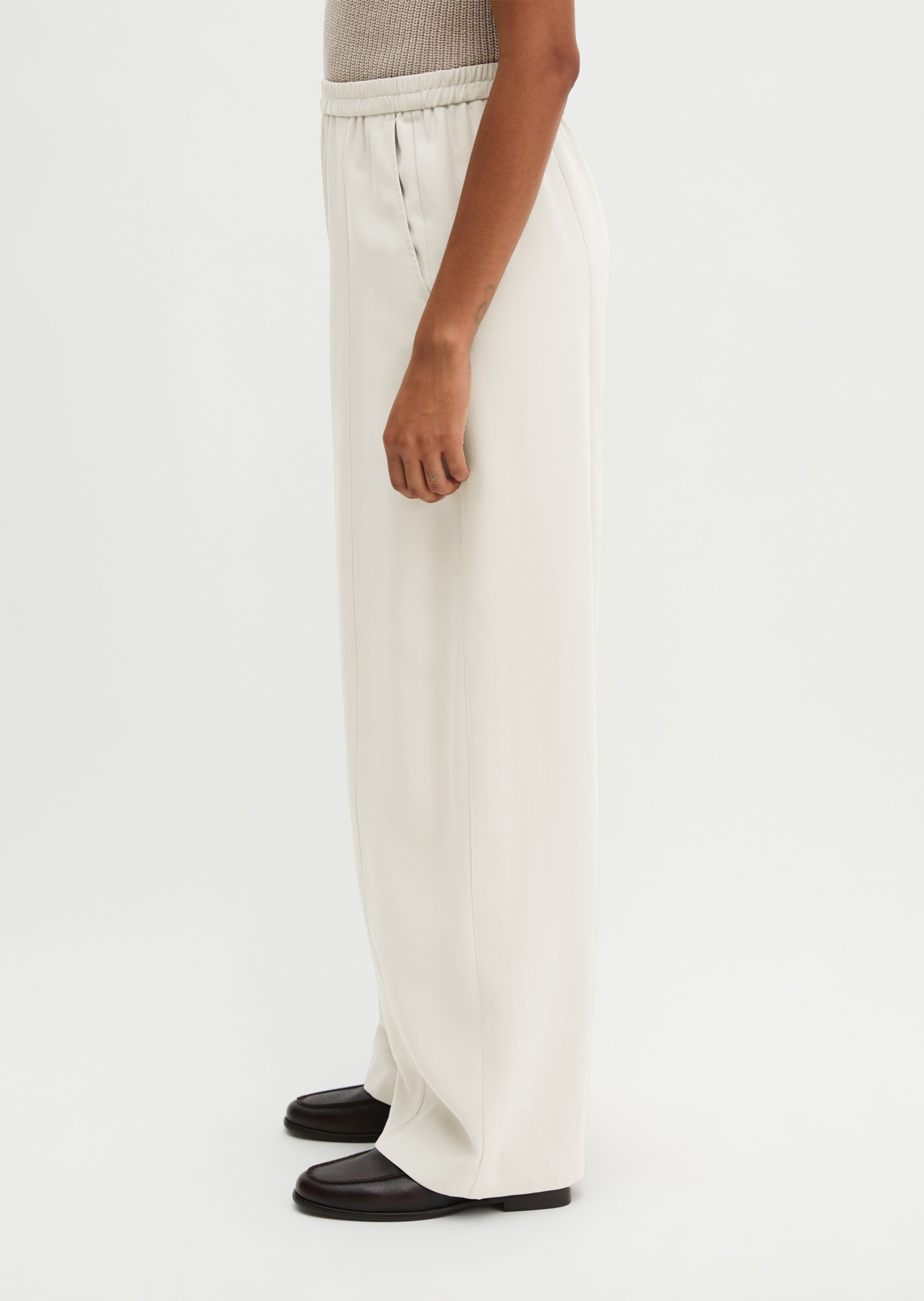 Marc O'Polo Loose fit Trousers in Grey