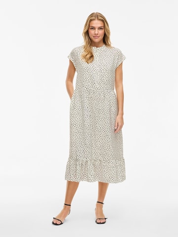 Robe VILA en blanc