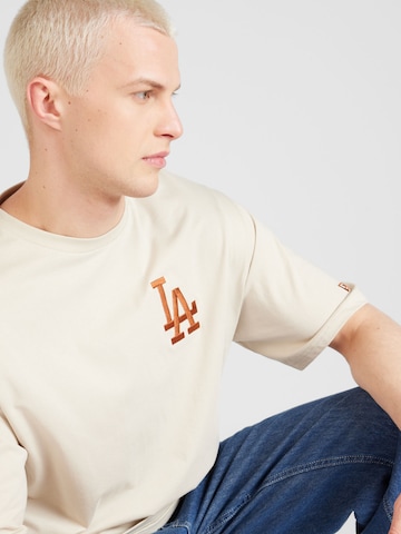T-Shirt 'LEAGUE ESSENTIALS' NEW ERA en beige