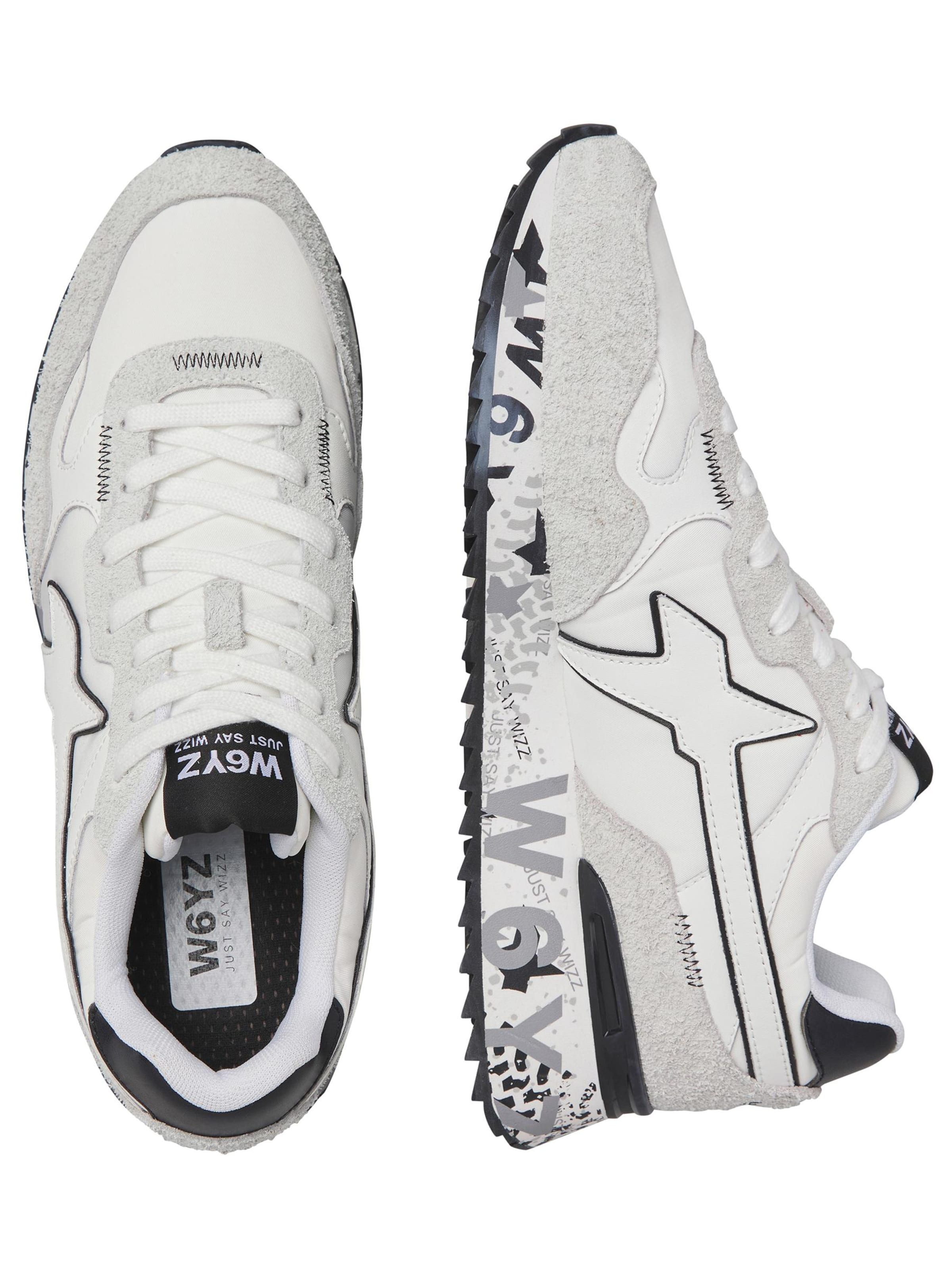 W6YZ Platform trainers 'YAK-M.' in White