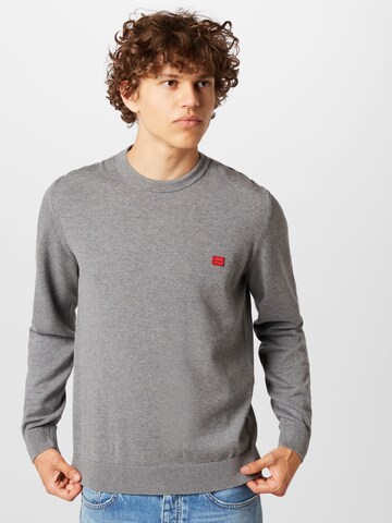 HUGO Red Sweater 'San Cassius' in Grey: front