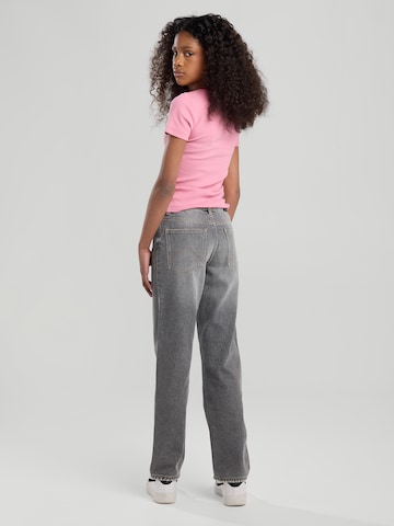 T-Shirt America Today en rose