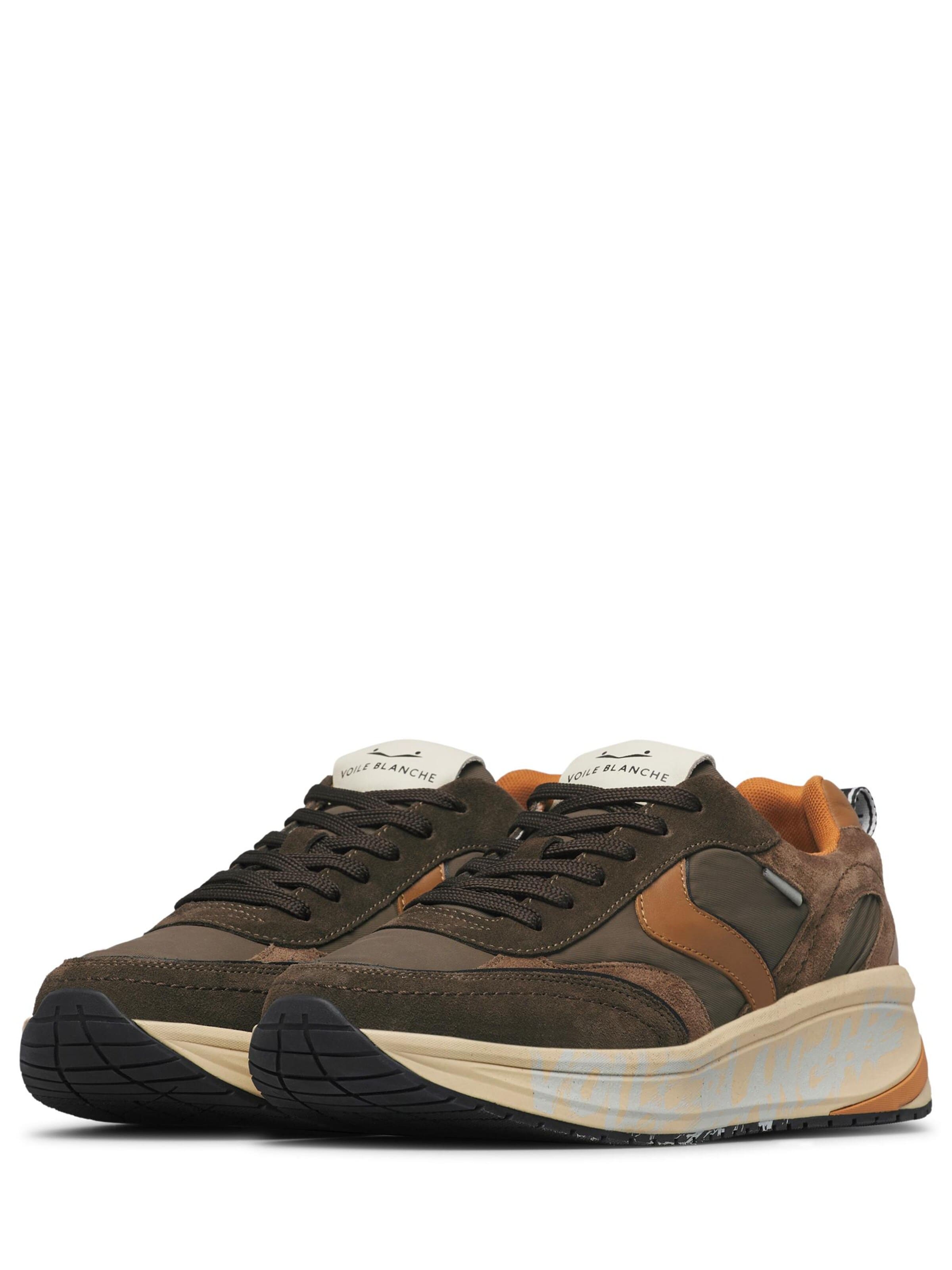 Baskets basses 'CLUB24.' Voile blanche en marron