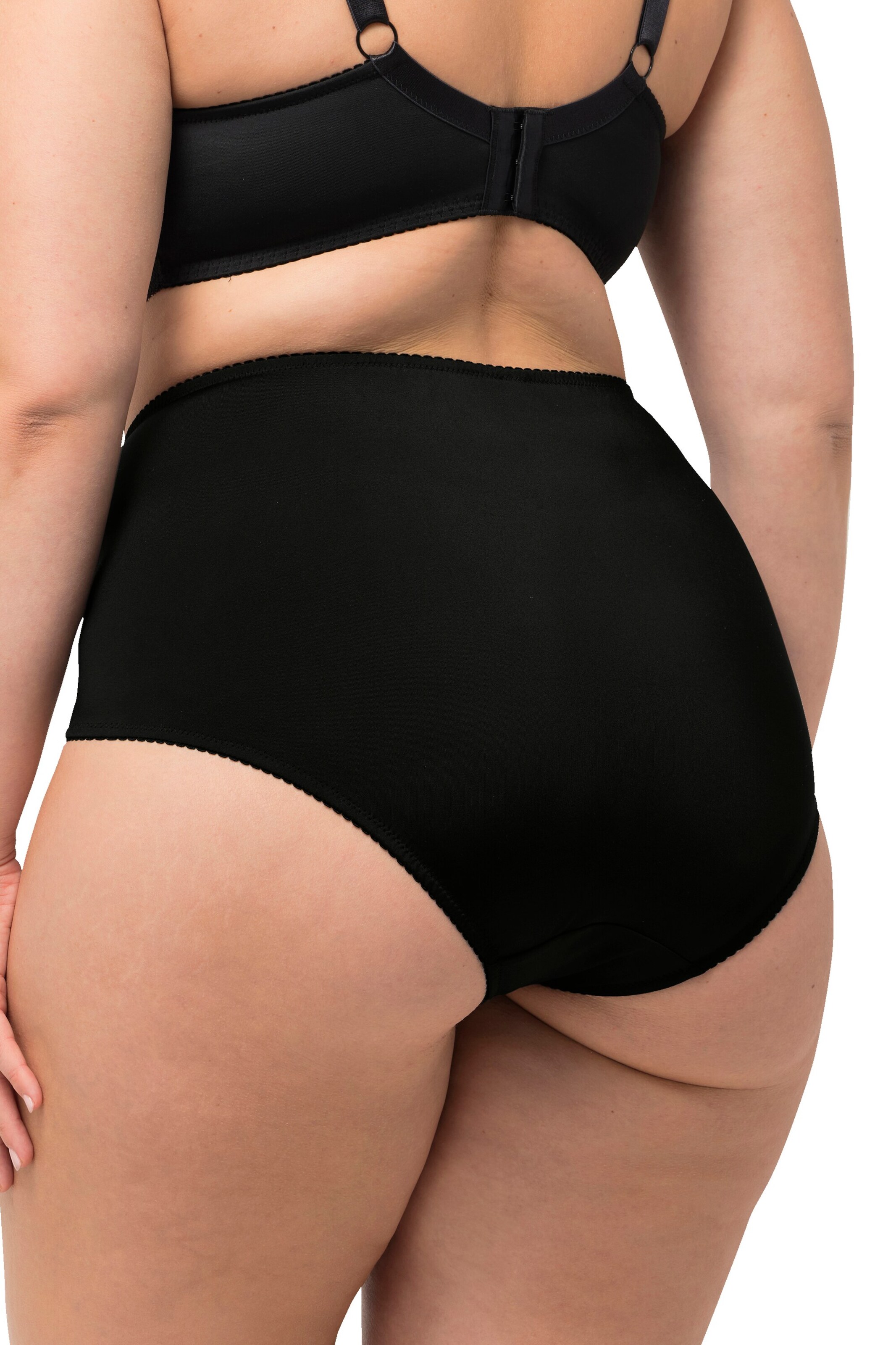 Ulla Popken Boyshorts in Black