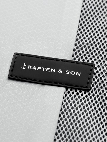 Kapten & Son Kulturtasche in Grau