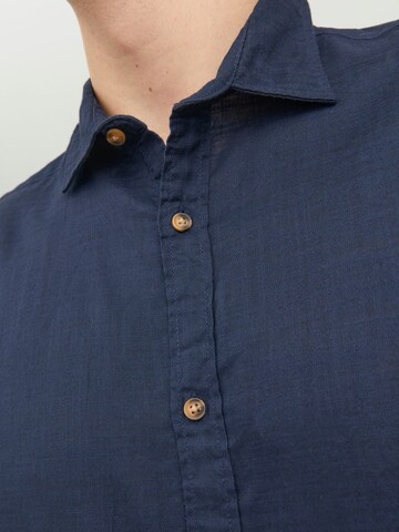 Jack & Jones Plus Přiléhavý střih Košile – modrá