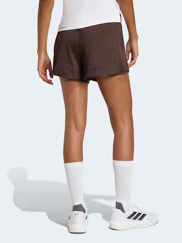 ADIDAS PERFORMANCE - Loosefit Pantalón deportivo 'Pacer Essentials' en marrón