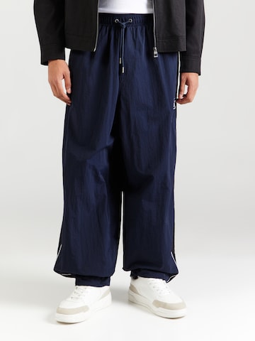 GUESS JEANS Barrel Панталон в синьо: отпред