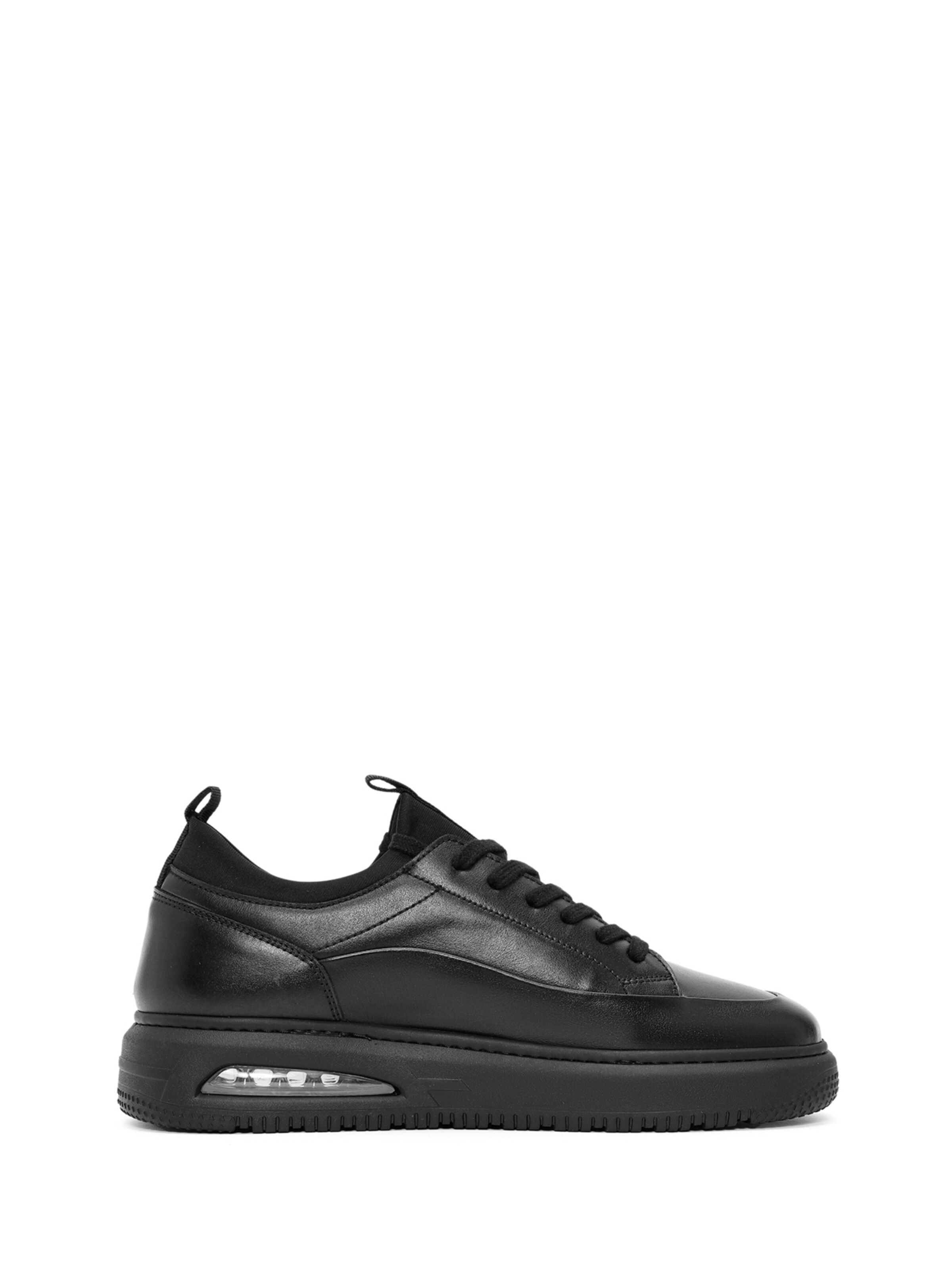 Sneaker bassa di Derimod in nero: frontale