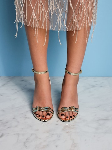 Sandales à lanières 'Tabitha Simmons Siren' Next en or