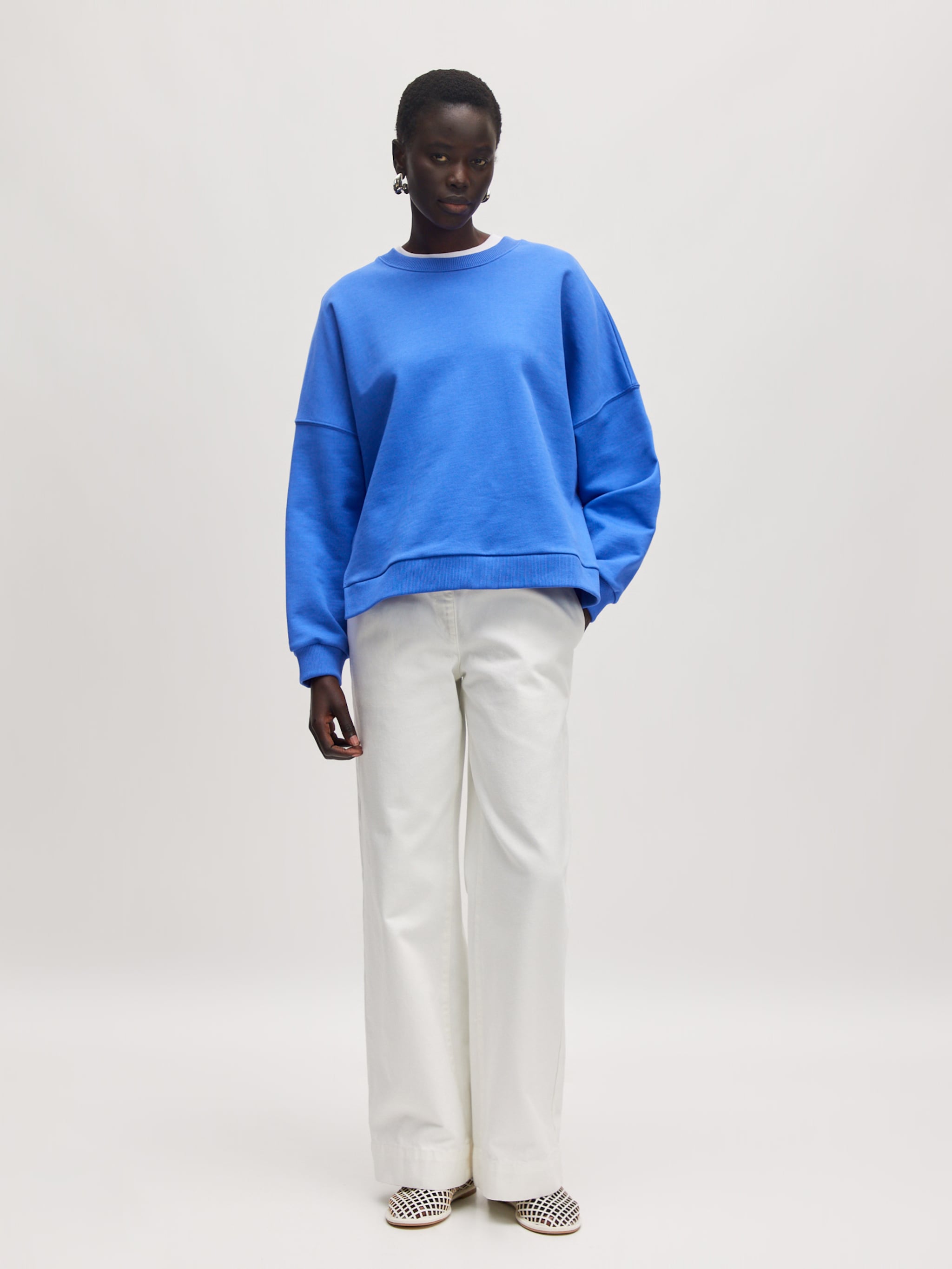 EDITED Producten Sweatshirt 'Natacha' Blauw
