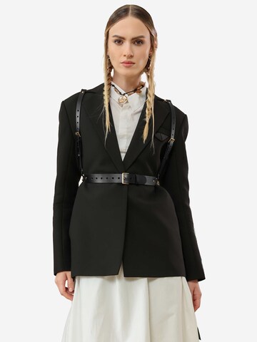 Haute Cuir Riem 'Vea Chained Harness' in Zwart: voorkant