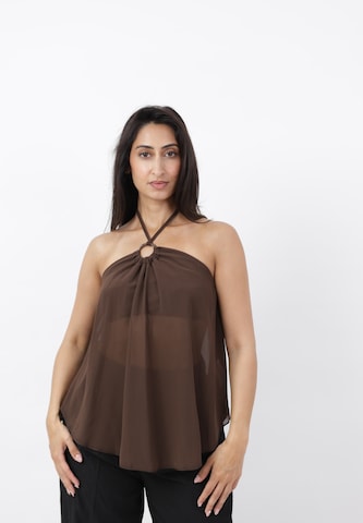 Elara Top in Bruin: voorkant