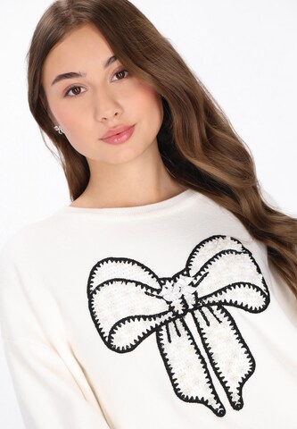 Pull-over MYMO en blanc