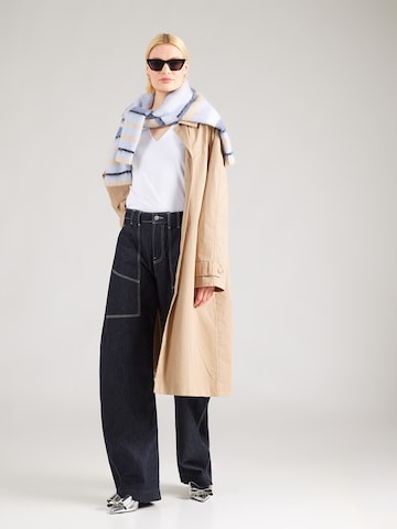 Tricou de la MORE & MORE pe alb