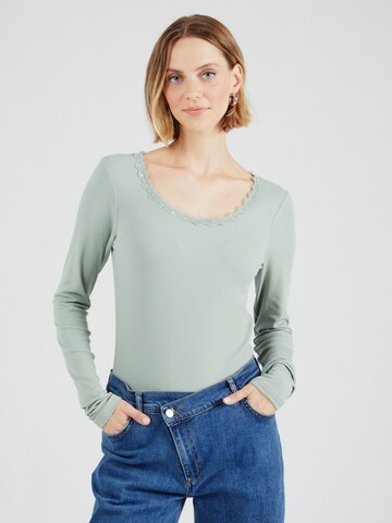 QS Shirt in Grün: Vorderseite