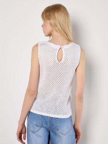 Chemisier ' ' Apricot en blanc