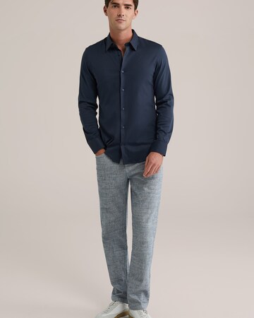 WE Fashion Regular Trousers in Grey: front