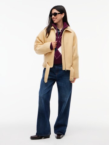 Tommy Jeans - Casaco meia-estação em bege