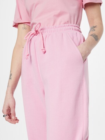 Cotton On - Tapered Calças em rosa