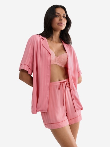 TRIUMPH Schlafshort ' Red Label Amourette Jacquard ' in Pink